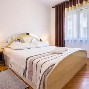 Blaz Apartman Split